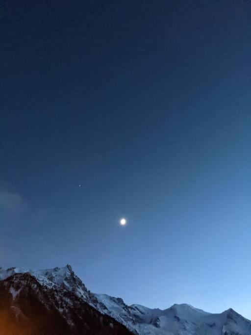 Chalet L'Ilet Ensoleille /Sunny Island Chalet Chamonix Buitenkant foto